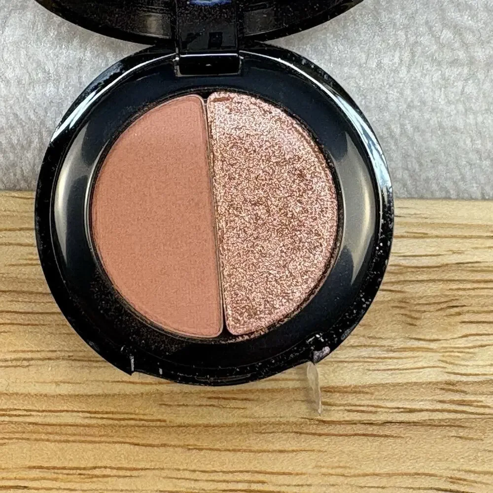 Kylie Jenner Cosmetics Eye Shadow Matte Metallic CANDY K Pink Kyshadow Duo